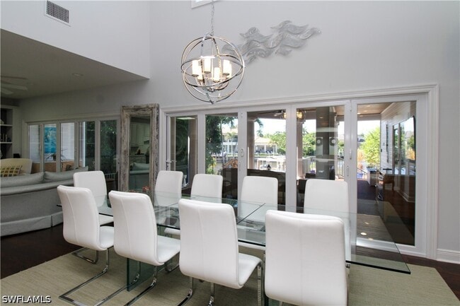 Building Photo - 2150 Marina Dr