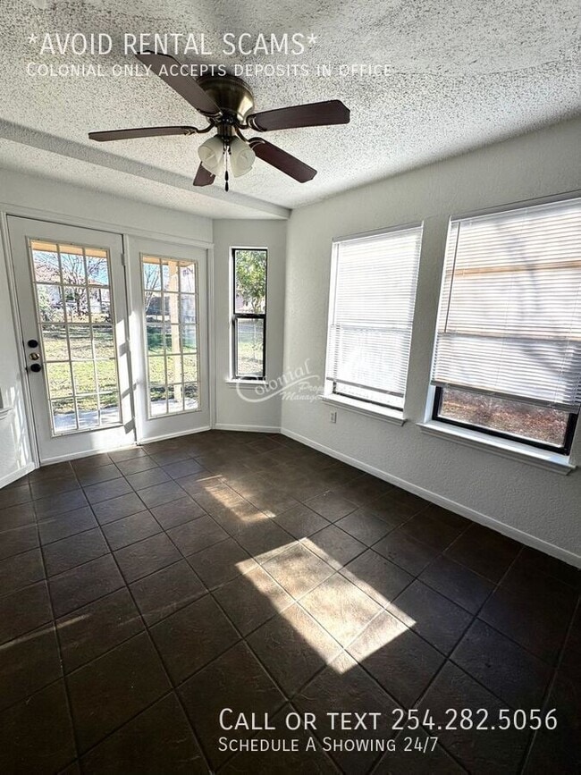Building Photo - 216 Appaloosa Dr