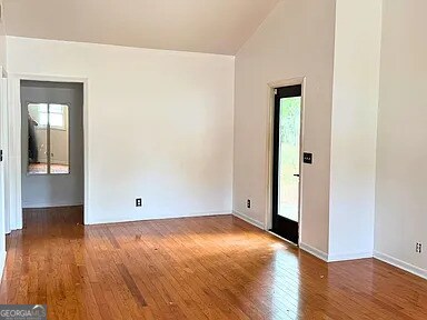 Building Photo - 212 Gunter St