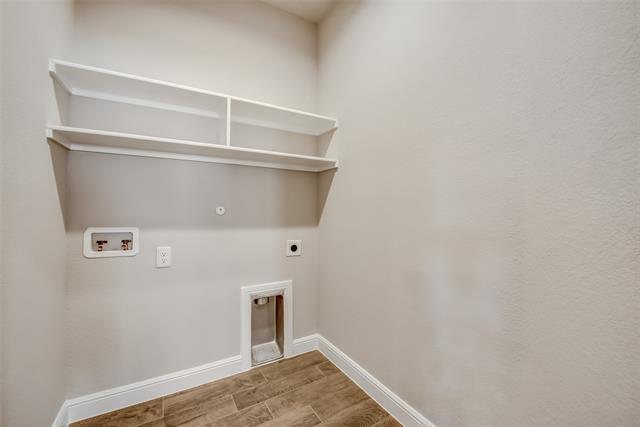 Building Photo - 14600 Caelum Dr