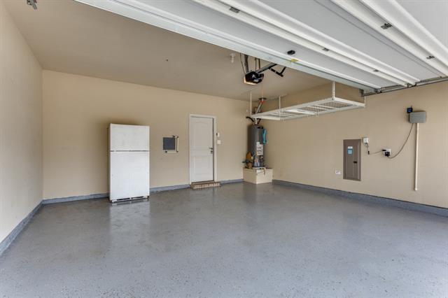 Building Photo - 729 Sundrop Dr
