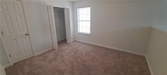 Building Photo - 4520 Ravenwood Pl
