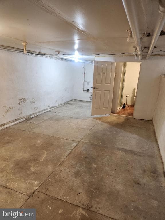 Building Photo - 69 S 7th St