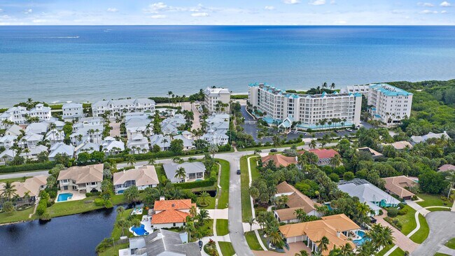 Building Photo - 129 Olympus Way