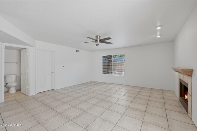 Building Photo - 202 S Del Pueblo St