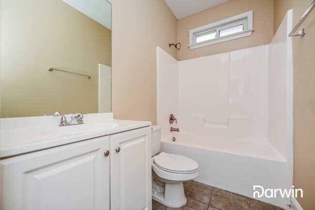 Building Photo - 122 Chamlee Way, Mcdonough, GA 30252