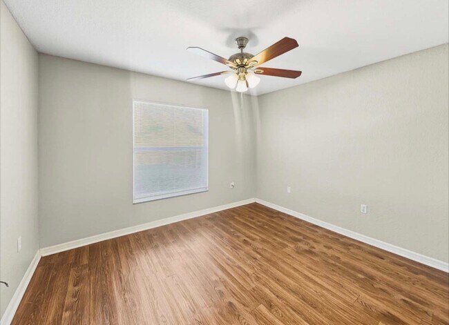 Building Photo - 6312 Tierra Vista Cir