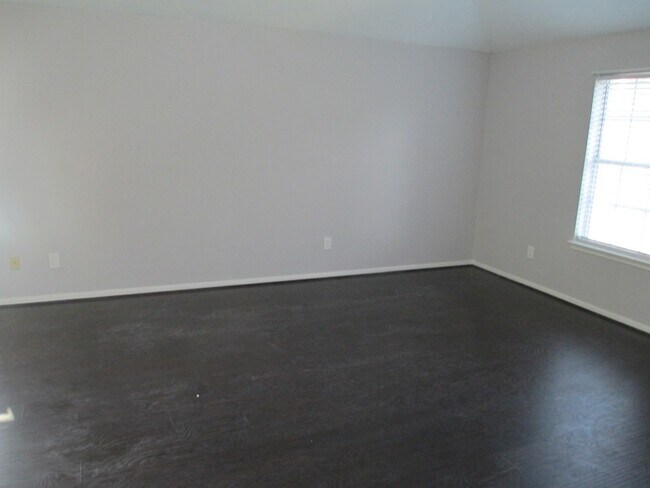 Building Photo - 16714 Cheshire Pl Dr
