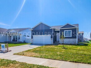 Building Photo - Beautiful 3 Bedroom Ranch!! Wonderful Price for newer construction in Waukee!!!