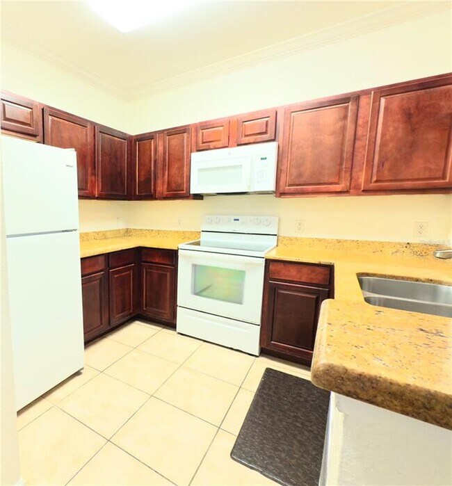 Building Photo - 1370 Tuscana Ln