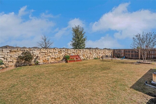 Building Photo - 441 Mistflower Springs Dr