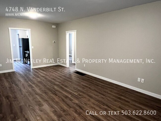 Building Photo - 4748 N Vanderbilt St