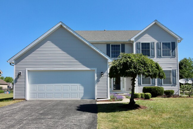 Building Photo - 3 Bedroom House for Rent