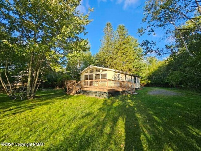 Building Photo - 4153 Sylvan Ln