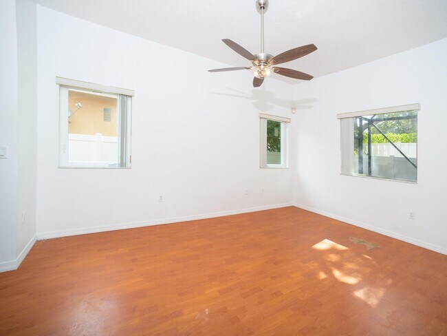 Building Photo - 14186 SW 32nd St