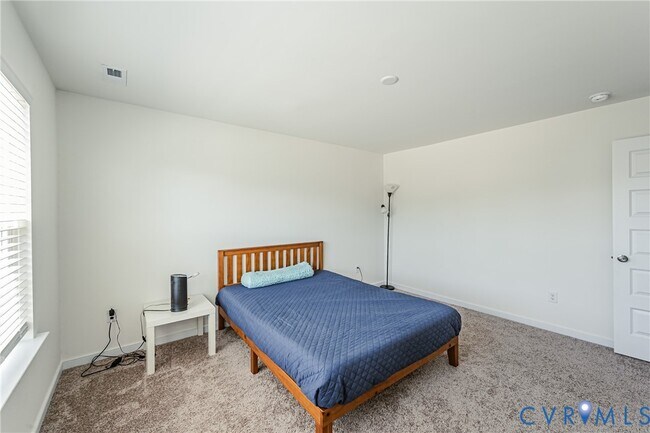 Building Photo - 8105 Lyman Ct