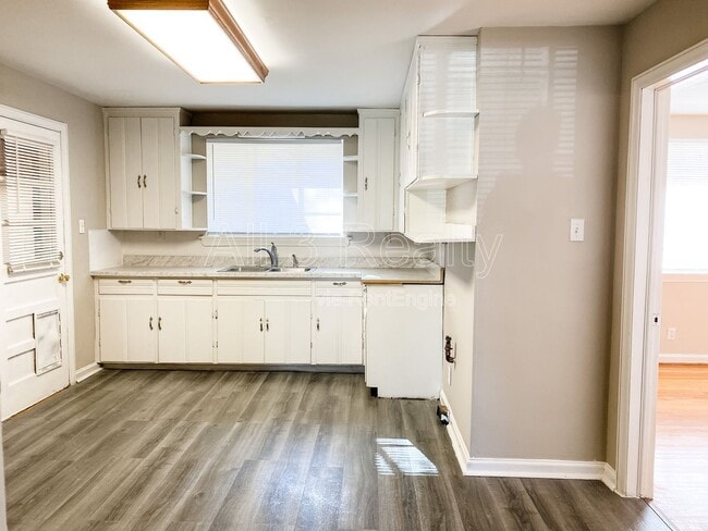 Building Photo - 2762 Biltmore Ave