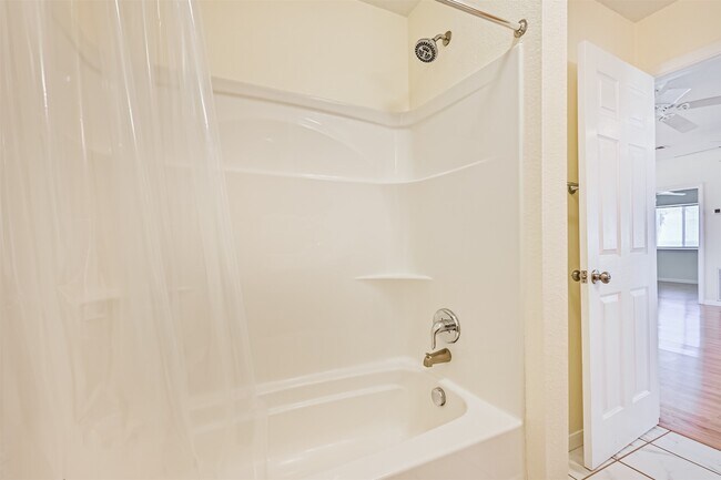 Building Photo - 7706 Channelview Dr