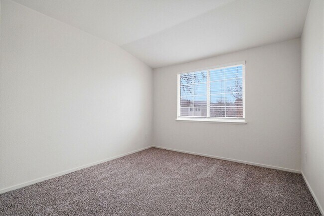 Building Photo - 1263 Montgomery Ln