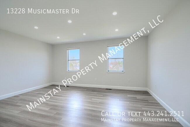 Building Photo - 13228 Musicmaster Dr