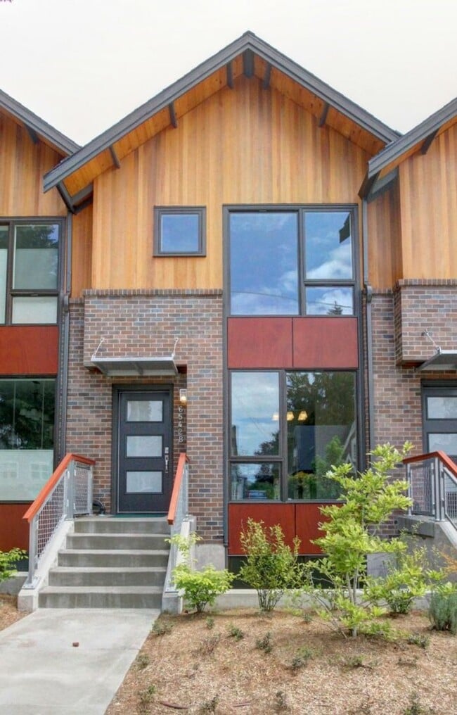 Building Photo - 3Bd/2.75Ba Seattle Townhouse