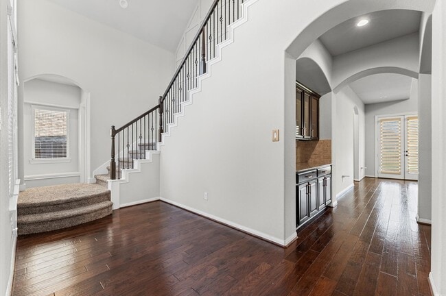 Building Photo - 4315 Laburnam Rd