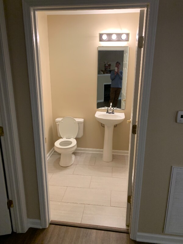 Building Photo - 2501 Huntscroft Ln