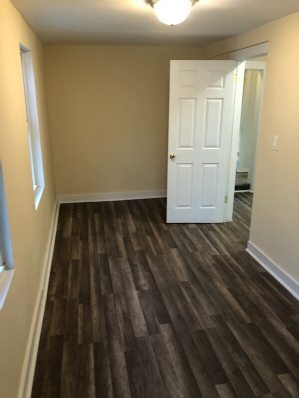 Building Photo - 61 Spring St