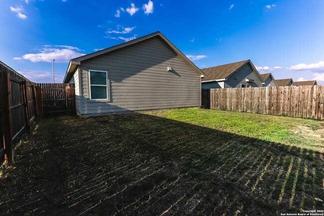 Building Photo - 5935 Texas Spur