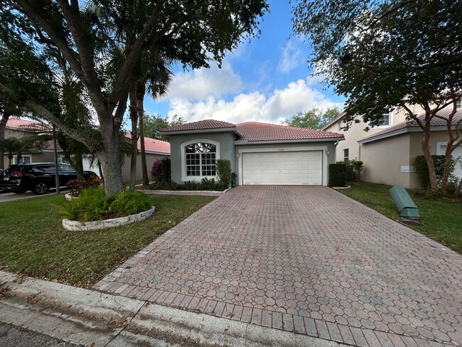 Building Photo - 7623 NW 60th Ln