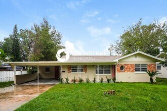 Building Photo - 4 Bedroom Pet-Friendly Home in ORLANDO, FL with Main Street Renewal