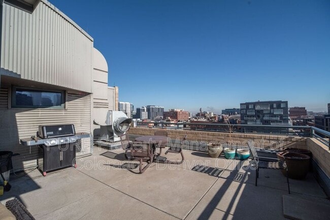 Building Photo - 1499 Blake St
