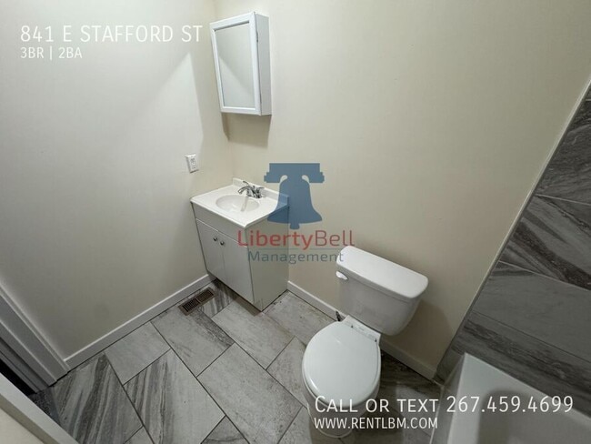 Building Photo - 841 E Stafford St