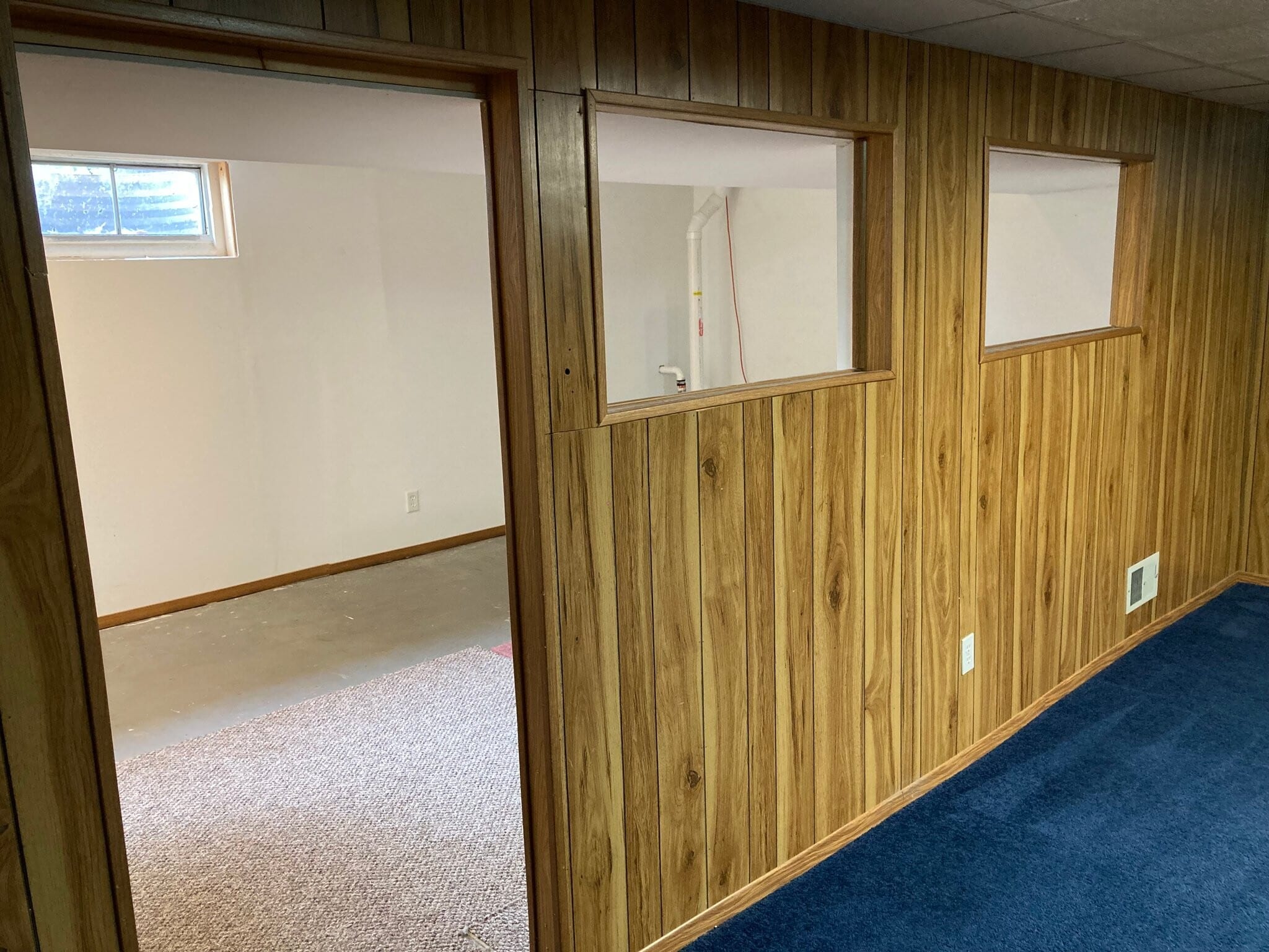 Building Photo - 585 Meadowview Ln