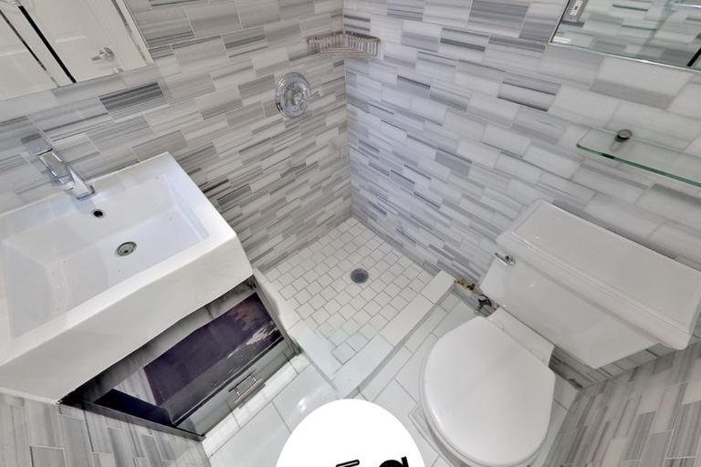 Building Photo - 115 Mulberry St