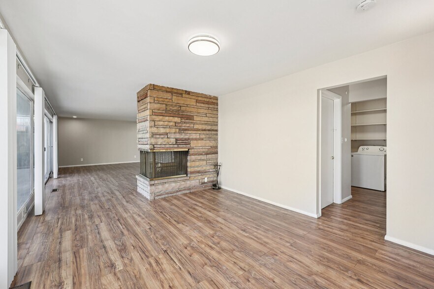 Building Photo - 1850 S Wasatch Dr