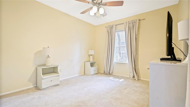 Building Photo - 2506 Formosa Ave