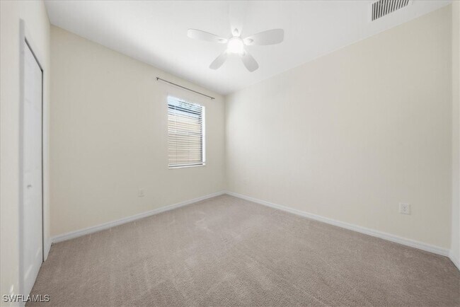 Building Photo - 9180 Glenforest Dr