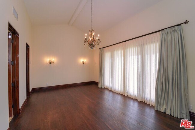 Building Photo - 3775 Puerco Canyon Rd