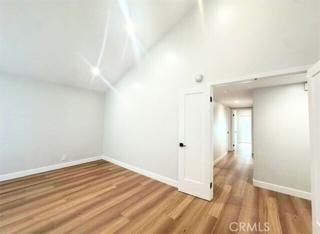 Building Photo - 1525 Meadow Glen Rd
