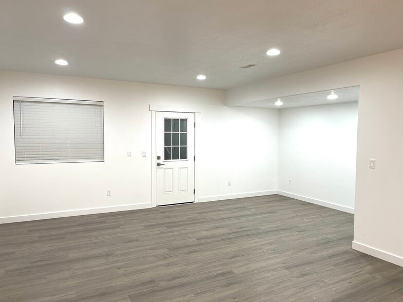 Building Photo - 3288 N 200 W