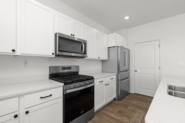 Building Photo - 2461 Tahoe ln