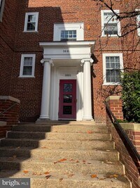 Building Photo - 3881 Porter St NW