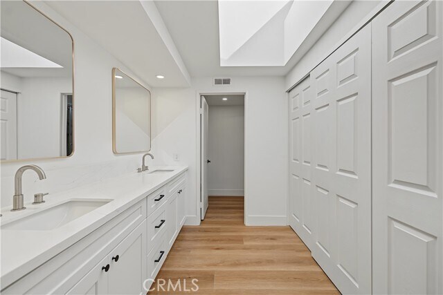 Building Photo - 104 Apple Blossom Cir