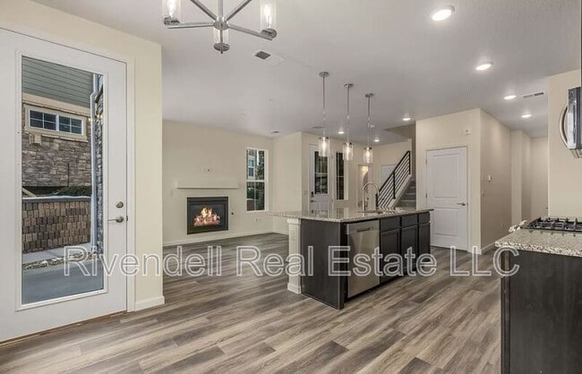 Building Photo - 23703 E Ida Pl