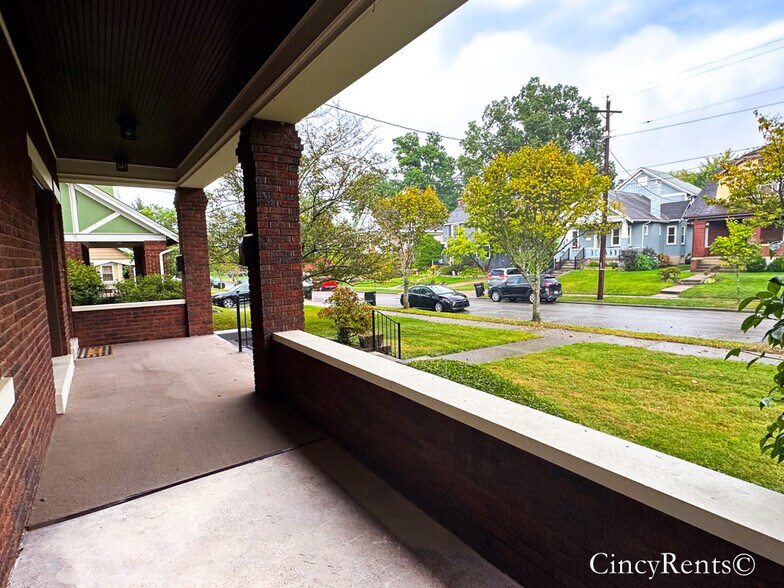 Building Photo - 3716 Ault Park Ave