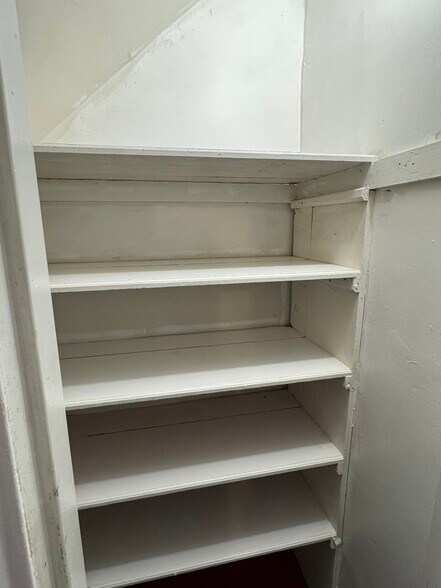 Building Photo - 7007 57th Dr