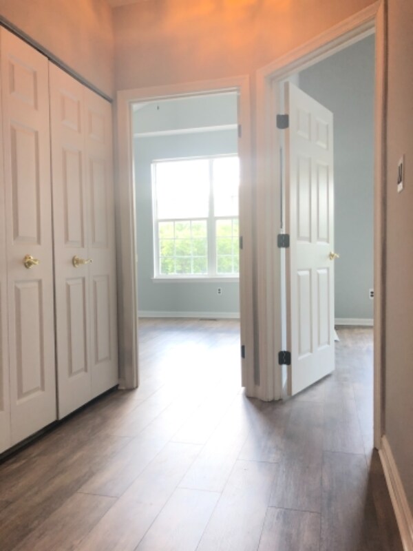 Building Photo - 14717 Hampshire Hall Ct