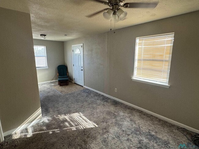 Building Photo - 1302 W Bullock Ave