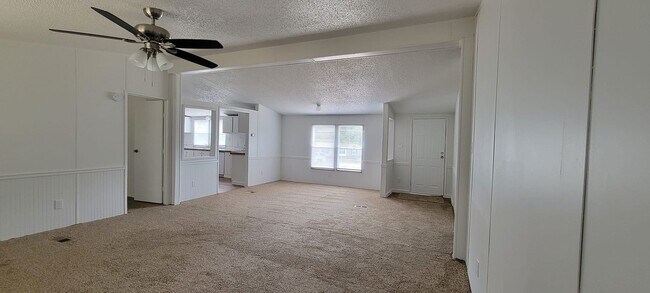 Building Photo - 3626 S Jim Minor Rd